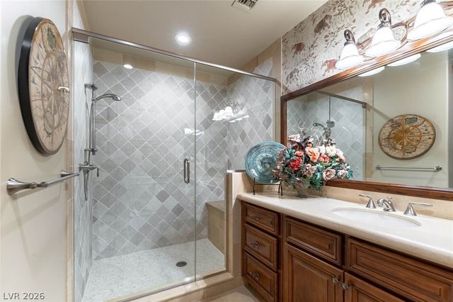 9101 Alta Drive 305, Las Vegas, NV 89145