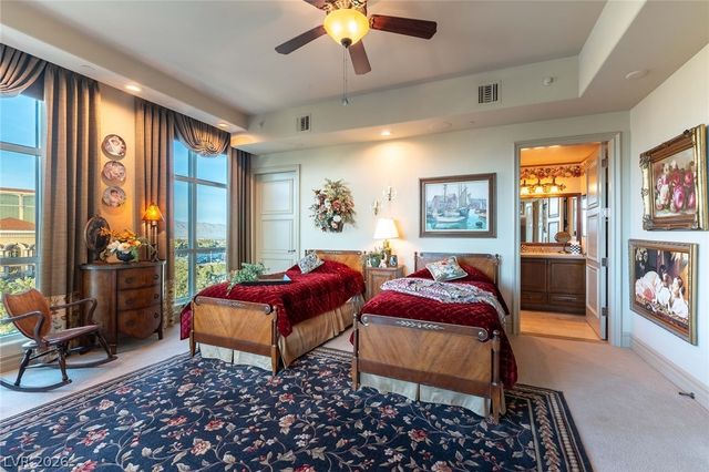 9101 Alta Drive 305, Las Vegas, NV 89145