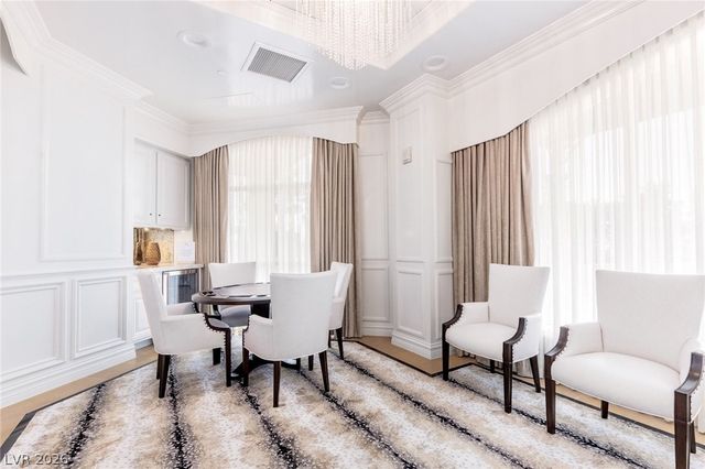 9101 Alta Drive 305, Las Vegas, NV 89145