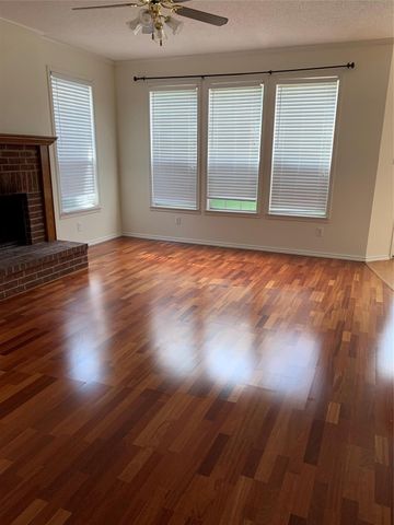 2212 Chasefield Drive, Plano, TX 75023