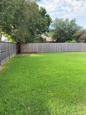 2212 Chasefield Drive, Plano, TX 75023
