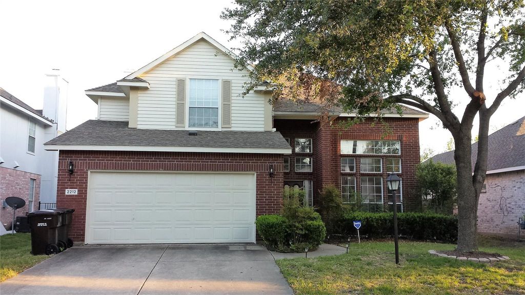2212 Chasefield Drive, Plano, TX 75023