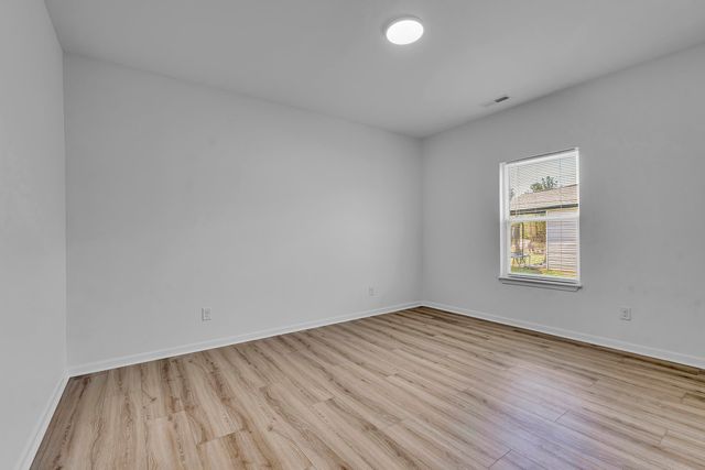 556 Sand Clay Road, Chesnee, SC 29323