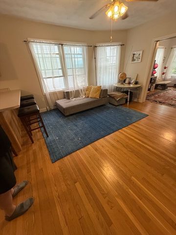 42 Bartlett Street 2, Beverly, MA 01915