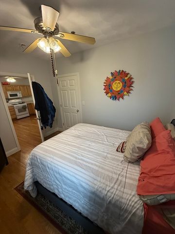 42 Bartlett Street 2, Beverly, MA 01915