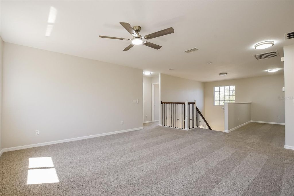 Image 12 of property listing at 12104 CITRUSWOOD DRIVE, Orlando, FL 32832