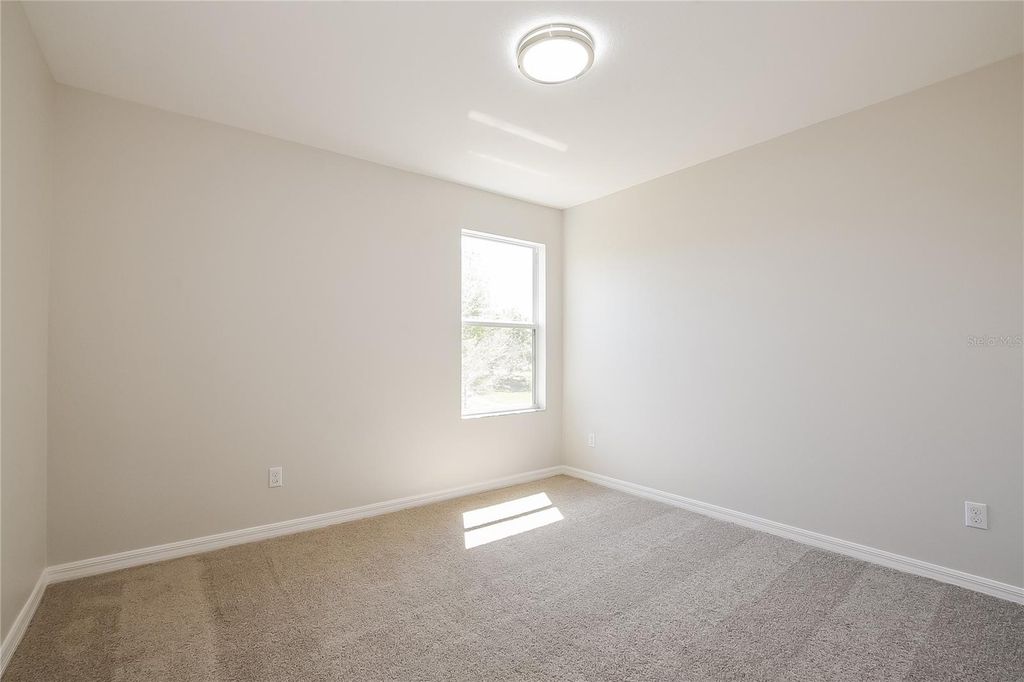 Image 13 of property listing at 12104 CITRUSWOOD DRIVE, Orlando, FL 32832