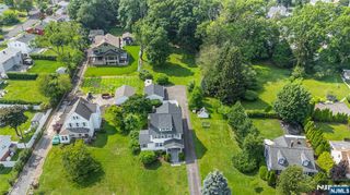 178 Grove Avenue, Verona, NJ 07044