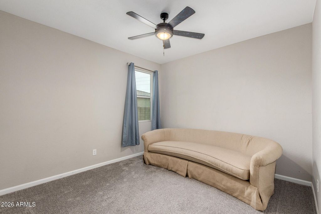 Image 17 of property listing at 2036 E PIEDMONT Place, Casa Grande, AZ 85122