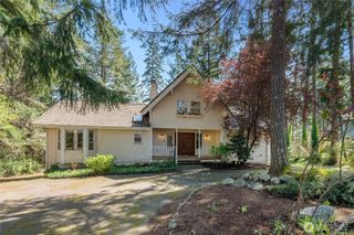 30 E Rainier Drive, Allyn, WA 98524