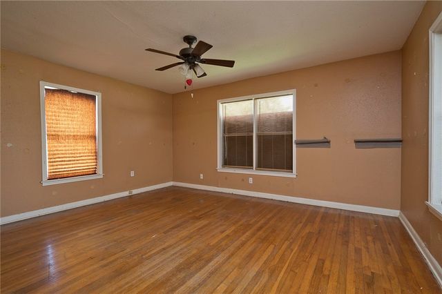 4942 Cosner Dr, Corpus Christi, TX 78415