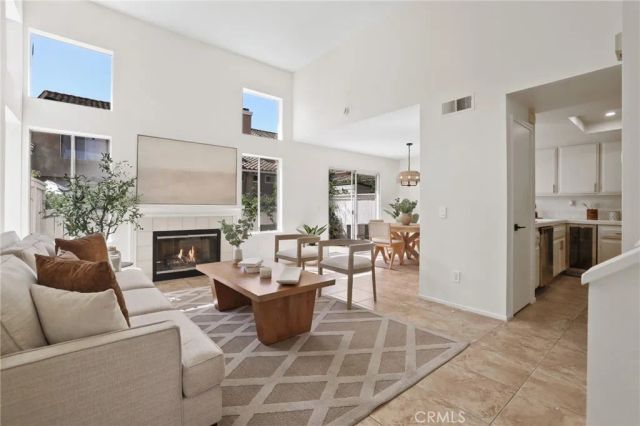 27414 Iris, Mission Viejo, CA 92692