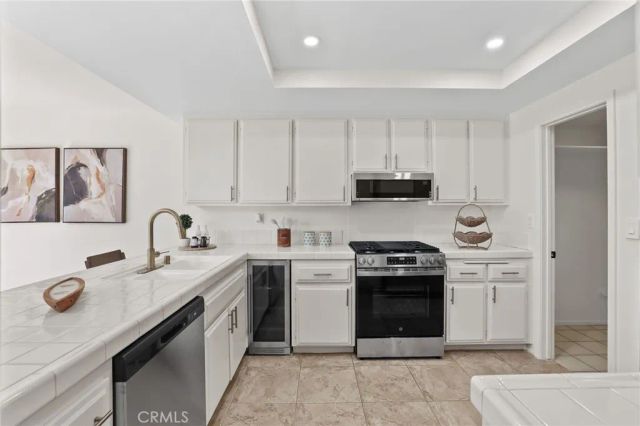 27414 Iris, Mission Viejo, CA 92692