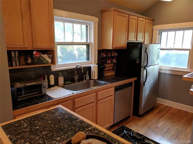 1425 Dexter Street, Denver, CO 80220