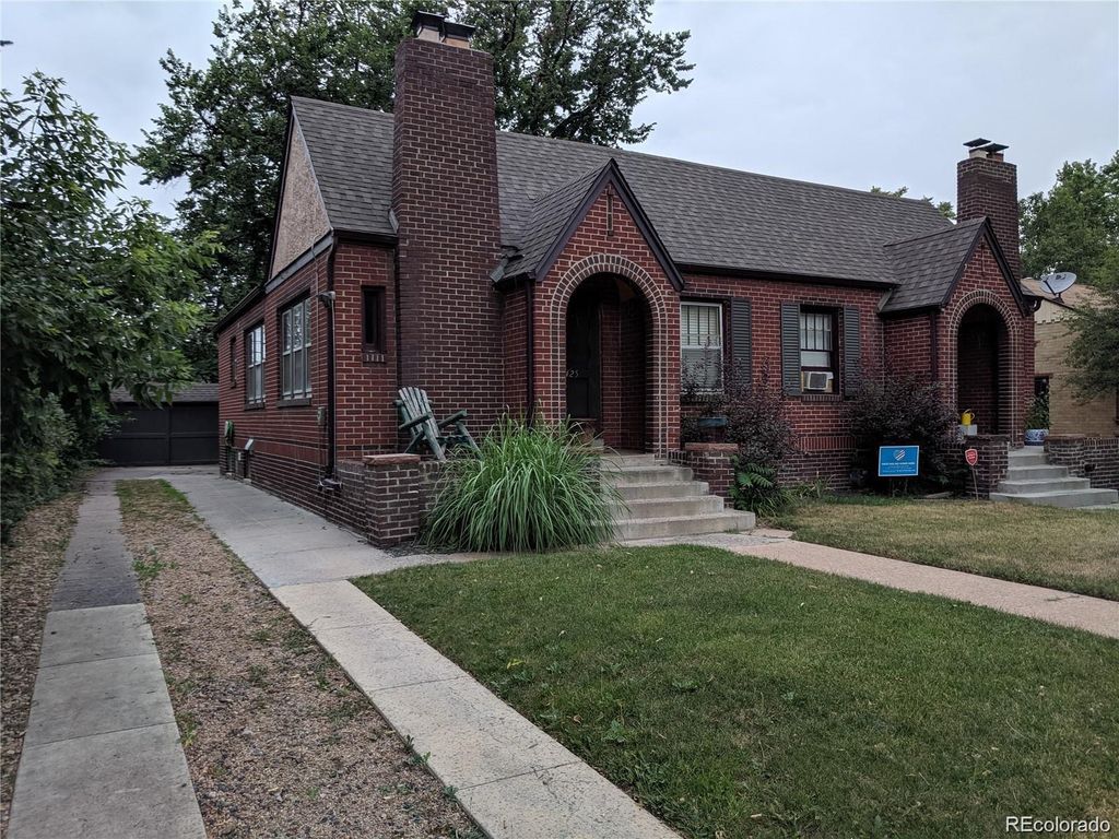 1425 Dexter Street, Denver, CO 80220