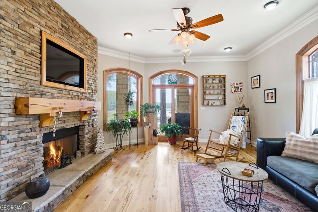 13 Southern Waters Way, Forsyth, GA 31029