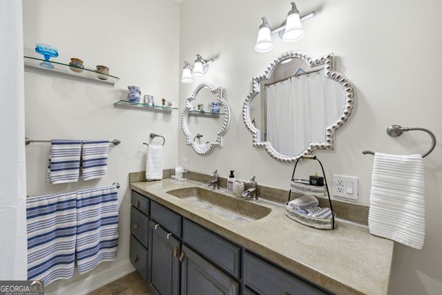 13 Southern Waters Way, Forsyth, GA 31029