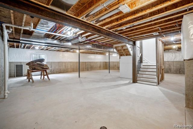 20249 Beacon Way, Northville, MI 48167