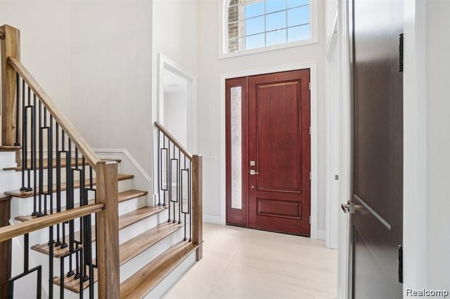 20249 Beacon Way, Northville, MI 48167