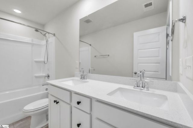 810 Winding Springs Road, Spartanburg, SC 29301