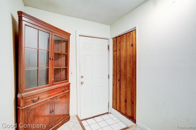1936 Farrow Street, Ferndale, MI 48220