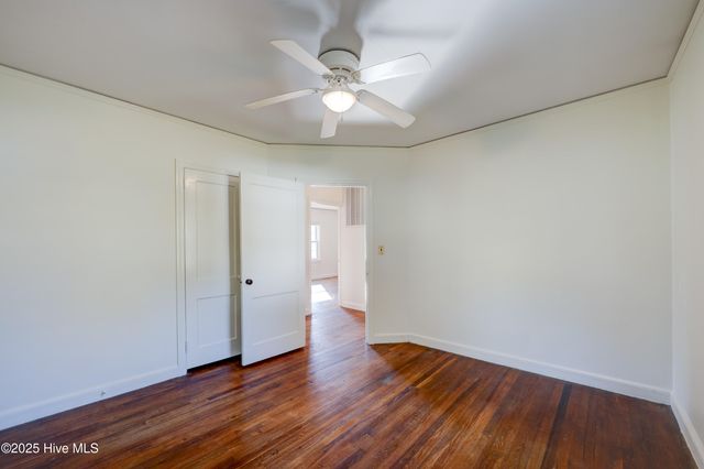 1612 Queen Anne Lane, New Bern, NC 28560