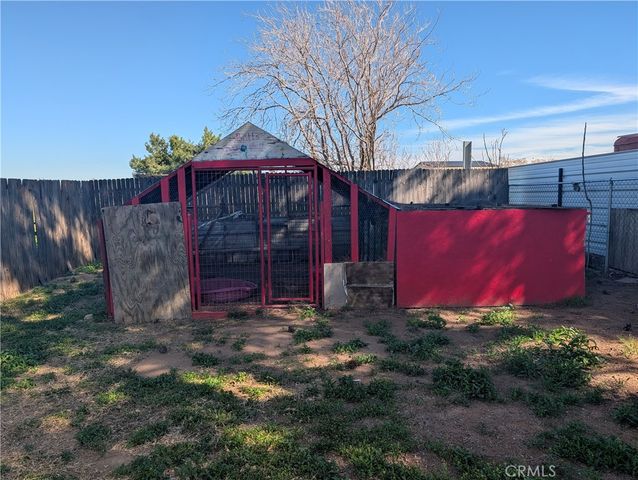 11057 Balsam, Hesperia, CA 92345