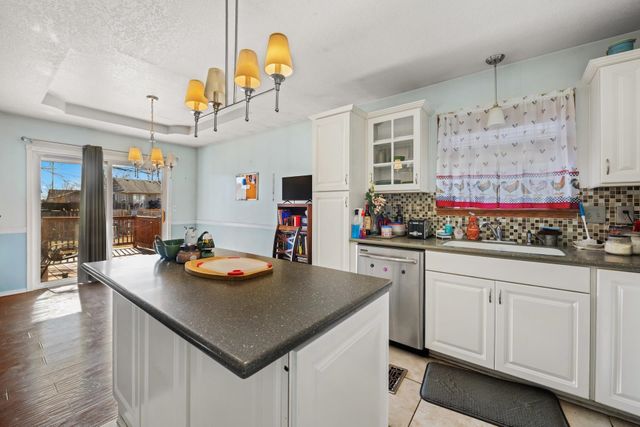 721 High Plains Cir, Maize, KS 67101