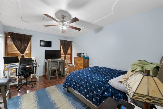 721 High Plains Cir, Maize, KS 67101