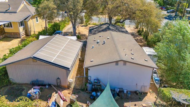 18410 Oak St, Tuolumne, CA 95379