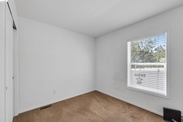 18410 Oak St, Tuolumne, CA 95379