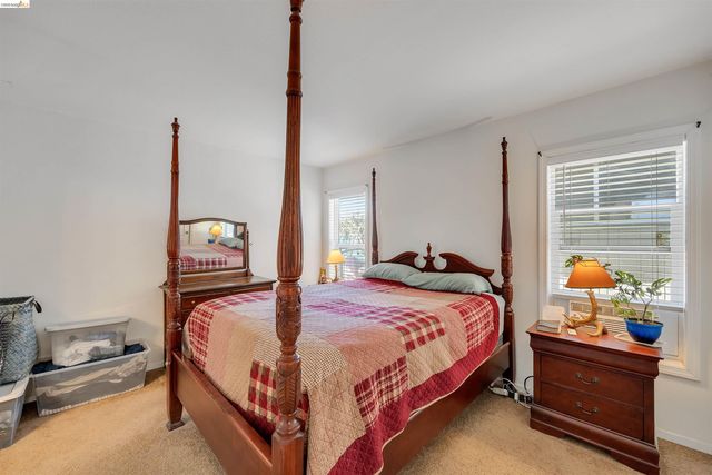 18410 Oak St, Tuolumne, CA 95379