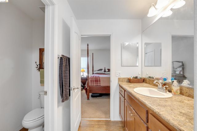 18410 Oak St, Tuolumne, CA 95379