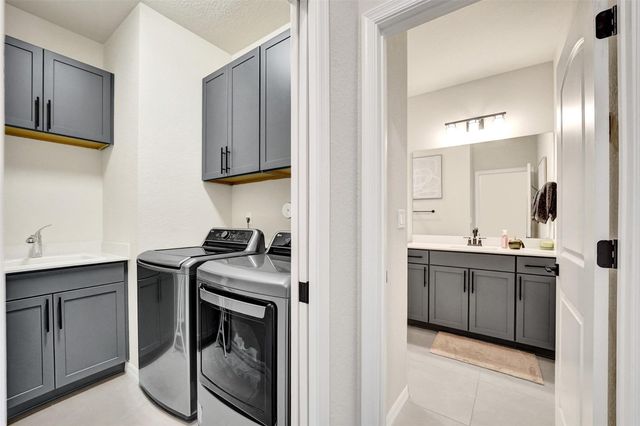 2118 Appleton Circle, Fort Lauderdale, FL 33309