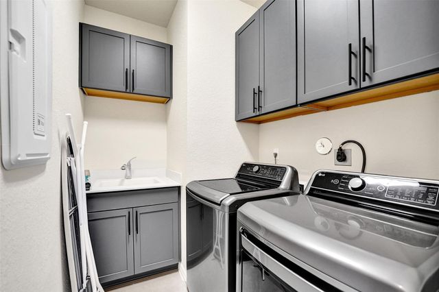 2118 Appleton Circle, Fort Lauderdale, FL 33309