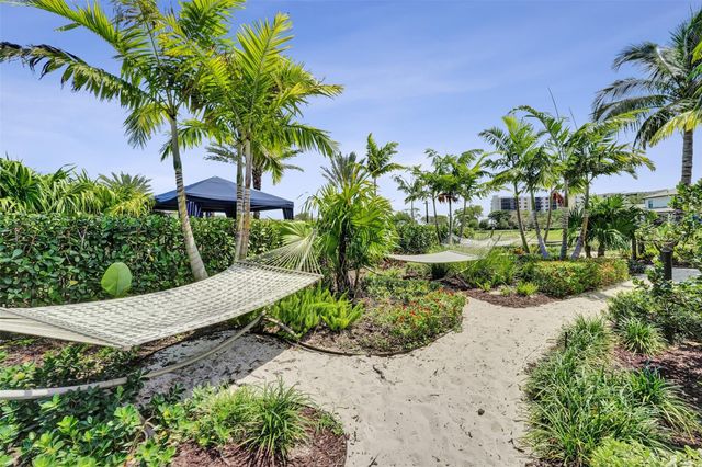 2118 Appleton Circle, Fort Lauderdale, FL 33309