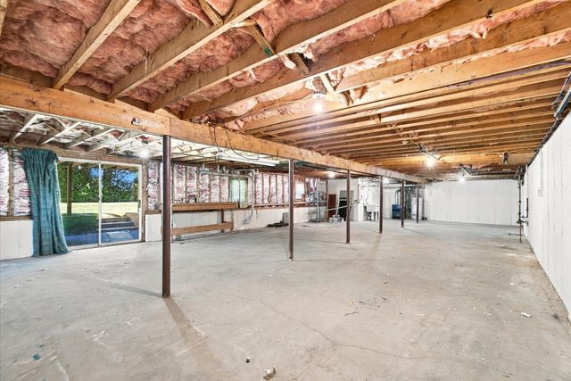 109 Greenland Cir, Dennis, MA 02660