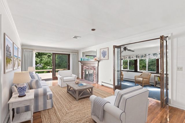 109 Greenland Cir, Dennis, MA 02660