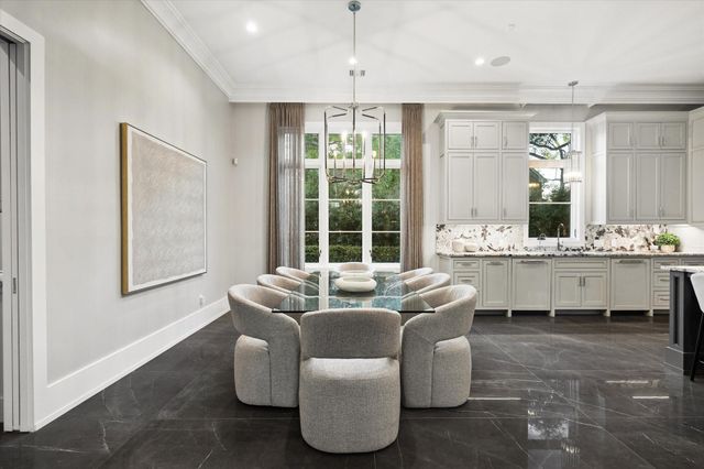 3851 Chevy Chase Drive, Houston, TX 77019