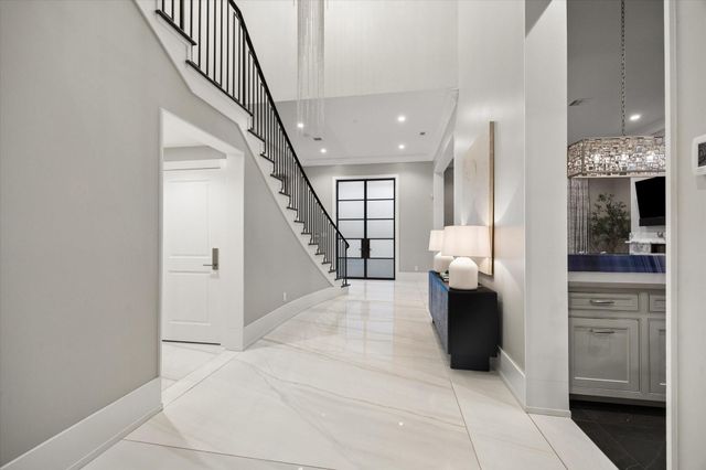 3851 Chevy Chase Drive, Houston, TX 77019