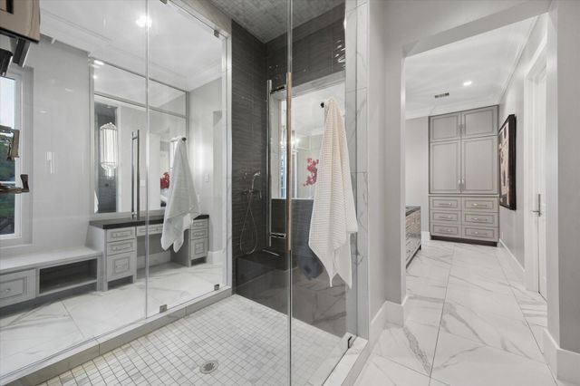 3851 Chevy Chase Drive, Houston, TX 77019