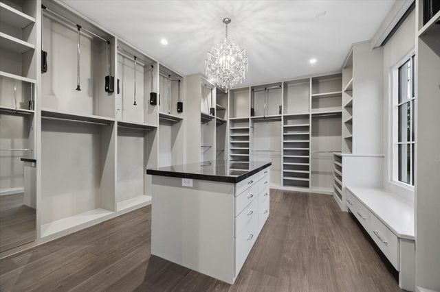 3851 Chevy Chase Drive, Houston, TX 77019