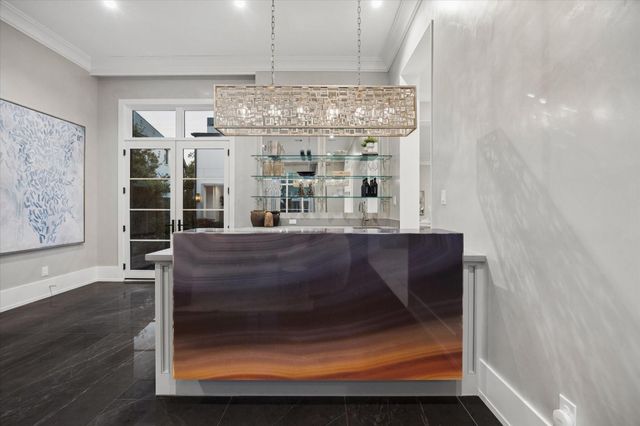 3851 Chevy Chase Drive, Houston, TX 77019