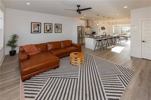 957 Pacific AVE, Virginia Beach, VA 23451