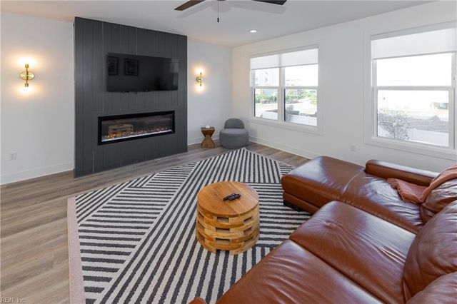 957 Pacific AVE, Virginia Beach, VA 23451