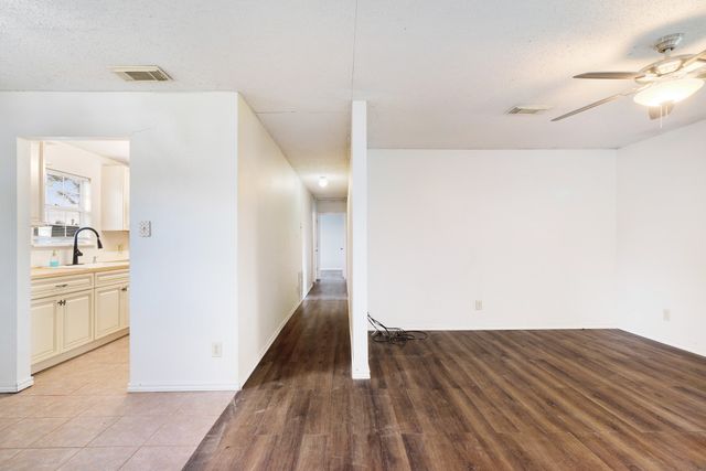 1982 County Road 1415, Bonham, TX 75418