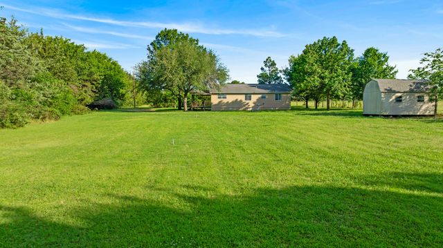 1982 County Road 1415, Bonham, TX 75418