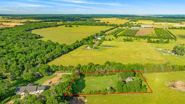 1982 County Road 1415, Bonham, TX 75418