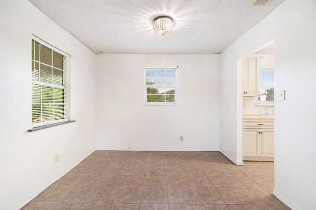 1982 County Road 1415, Bonham, TX 75418