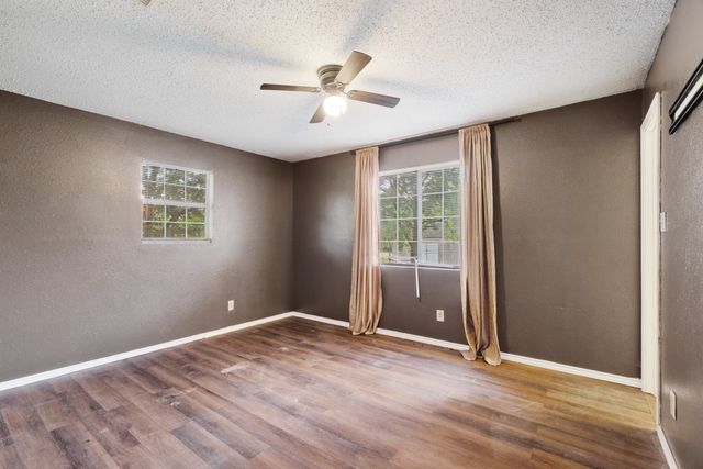 1982 County Road 1415, Bonham, TX 75418